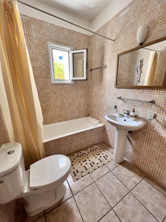 Pafia Sunbeach Townhouse Paphos Extérieur photo
