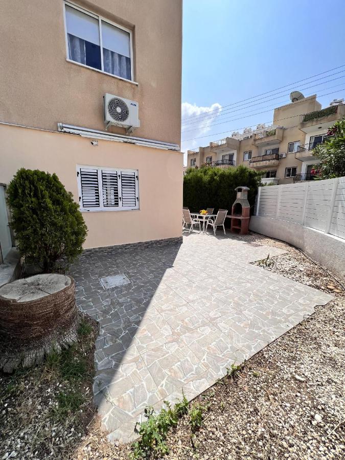 Pafia Sunbeach Townhouse Paphos Extérieur photo
