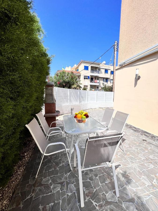 Pafia Sunbeach Townhouse Paphos Extérieur photo
